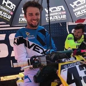 Meet your Posher, Joni